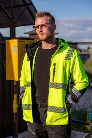 Летняя куртка-софтшелл сигнальная Brodeks KS 227, желтая с черным