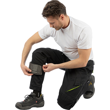 Летние брюки мужские Brodeks KS 305, черные