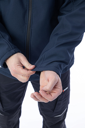 Куртка-софтшелл мужская Brodeks KS 232, синяя Куртка-софтшелл мужская Brodeks KS 232, синяя